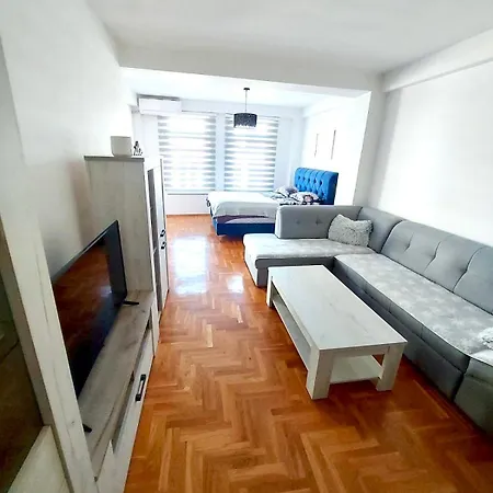 Center 4-setaliste * Prijedor