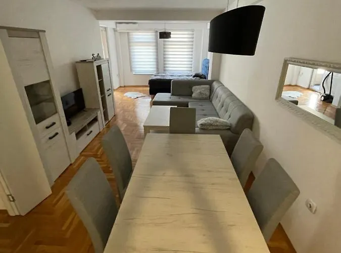 Center 4-setaliste شقة